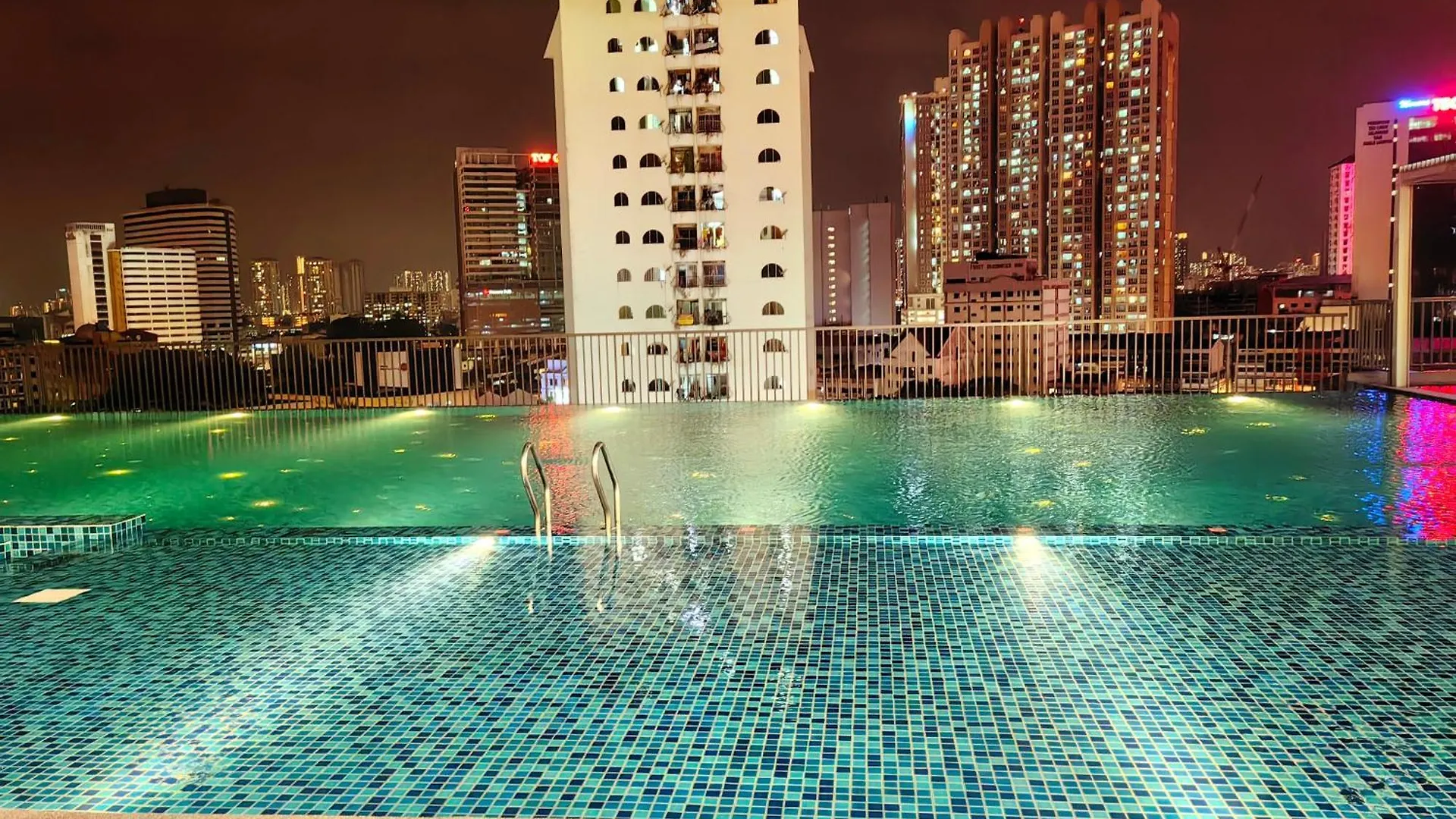 Chambers Residence Klcc Service Suites Kuala Lumpur